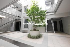 拡大してご覧になれます