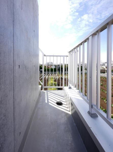 拡大してご覧になれます