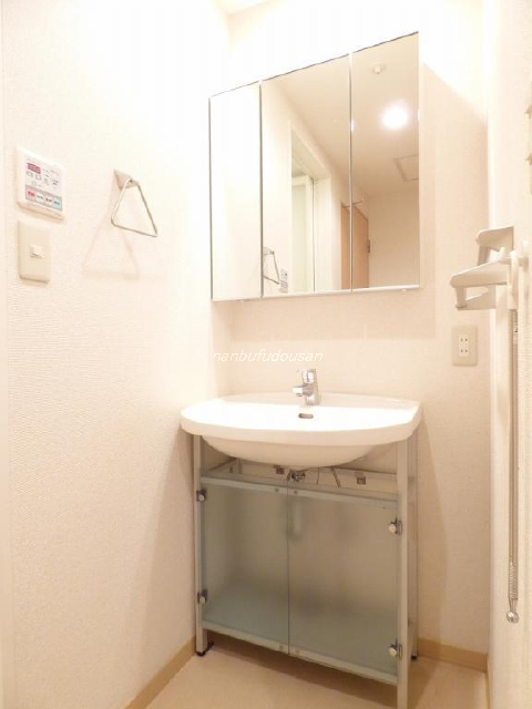 拡大してご覧になれます