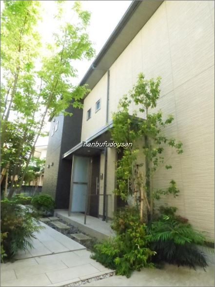 拡大してご覧になれます