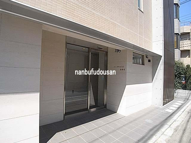 拡大してご覧になれます