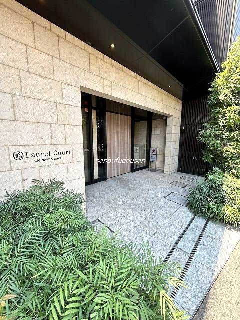 拡大してご覧になれます