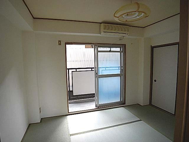 拡大してご覧になれます